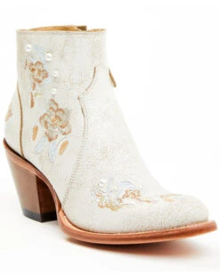 Shyanne Women's Carine Crackadela Floral Western Fashion Booties - Round Toe
